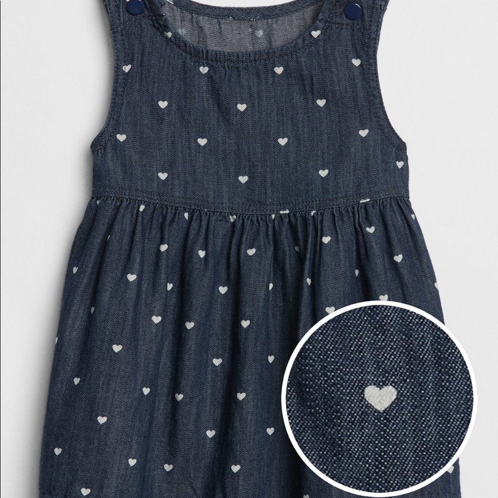 NWT  6-12 Gap Baby Denim Romper Dress with Hearts